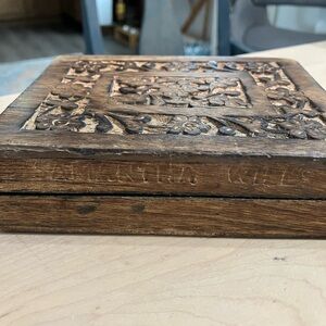 Vintage Samantha Wills Hand Carved Jewelry Trinket Keepsake Box